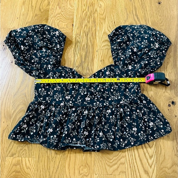 Altar'd State Black and White Ruffled Puff Sleeve Blouse - Picture 5 of 7